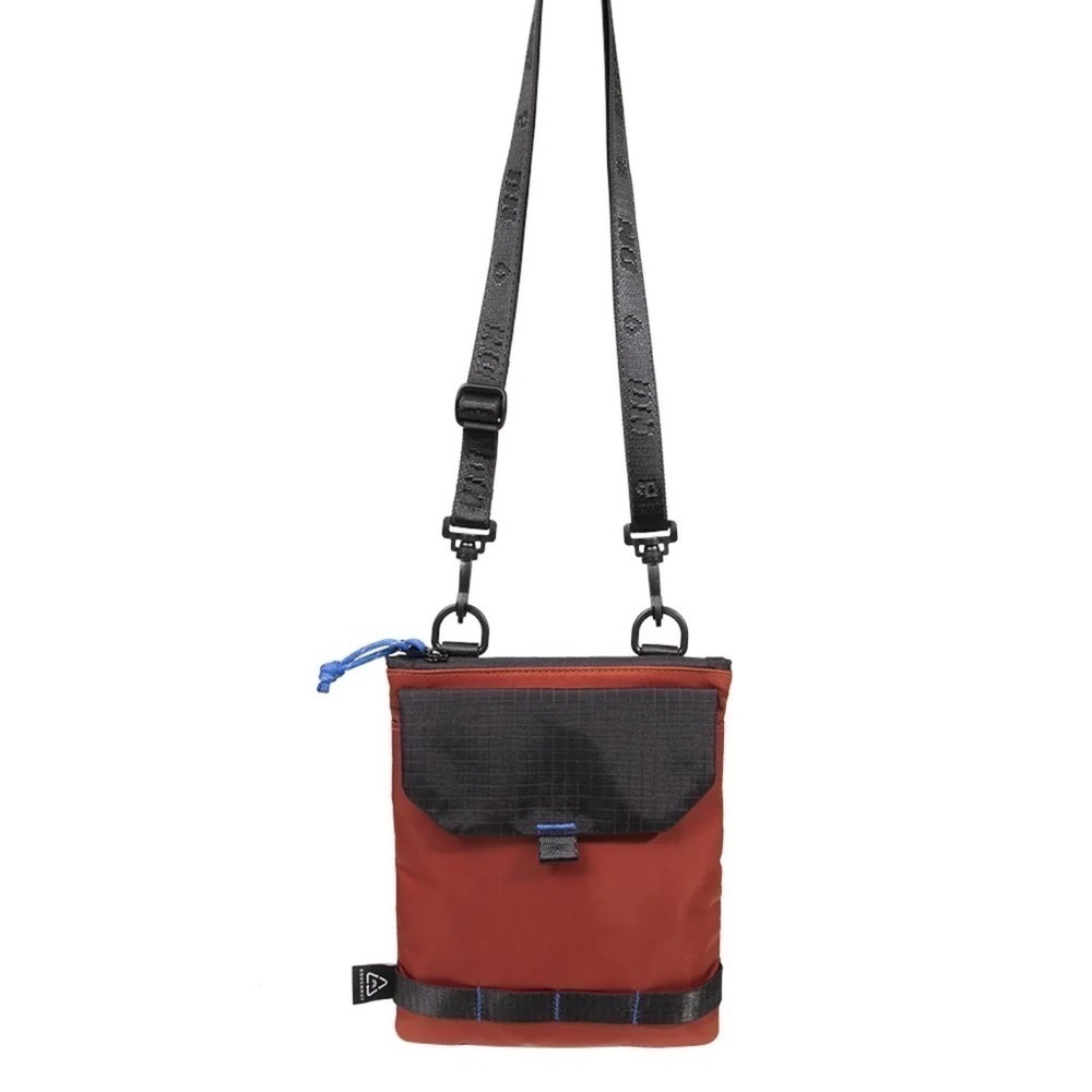 DOUGHNUT Teleport Crossbody Bag